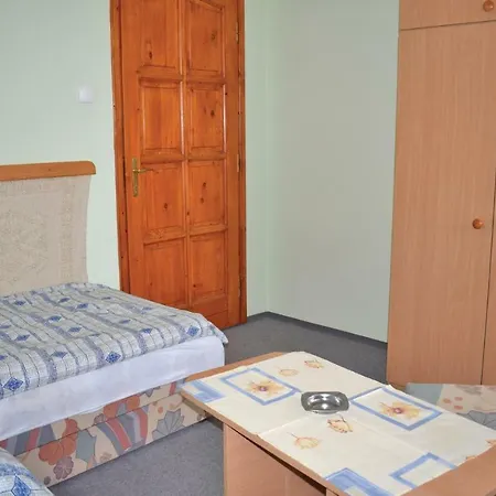 Two-bedroom In Appartamento *